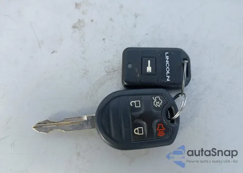 2012 Lincoln Navigator L z USA, uszkodzony, nr VIN 5LMJJ3H54CEL02796